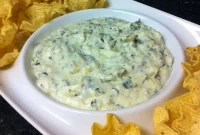Creamy Spinach and Artichoke Dip Recipe for Parties