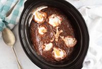 Slow Cooker Chocolate Pudding with Creme Egg Filling