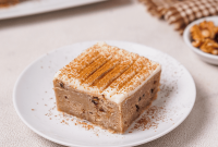 Moist Homemade Applesauce Cake Recipe That Melts in Your Mouth