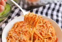 Creamy Tomato Chicken Spaghetti Made in a Slow Cooker