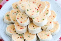 Pimento Cheese Pinwheels: Savory Party Appetizer Recipe