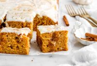Pumpkin Caramel Poke Cake Recipe — Gooey Fall Dessert