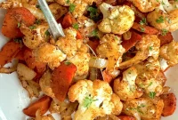 Chili-Roasted Cauliflower and Carrots Side Dish Recipe