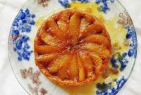 Pear and Ginger Tarte Tatin for Two: Caramelized Mini Dessert