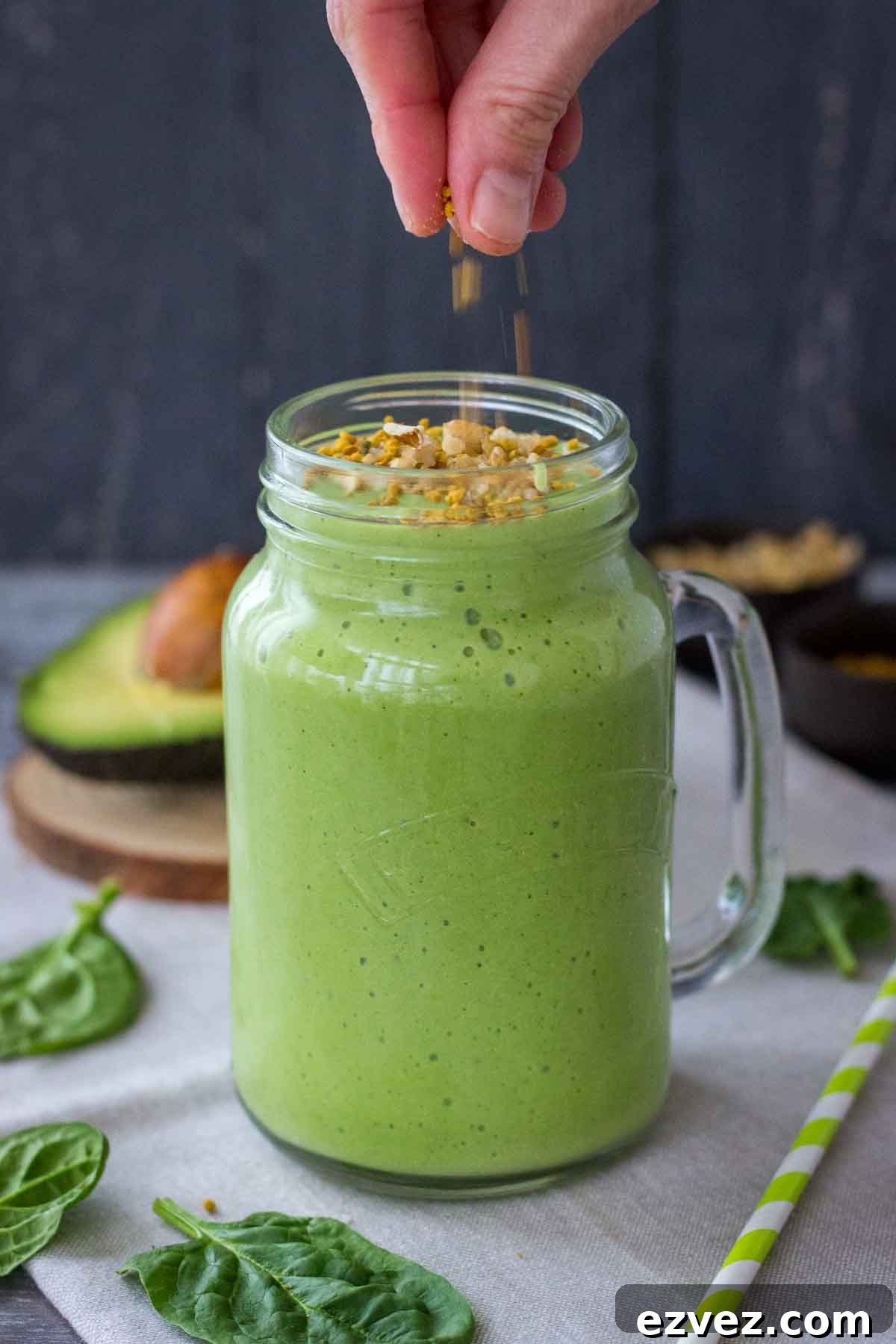 Topping Avocado smoothie with walnuts