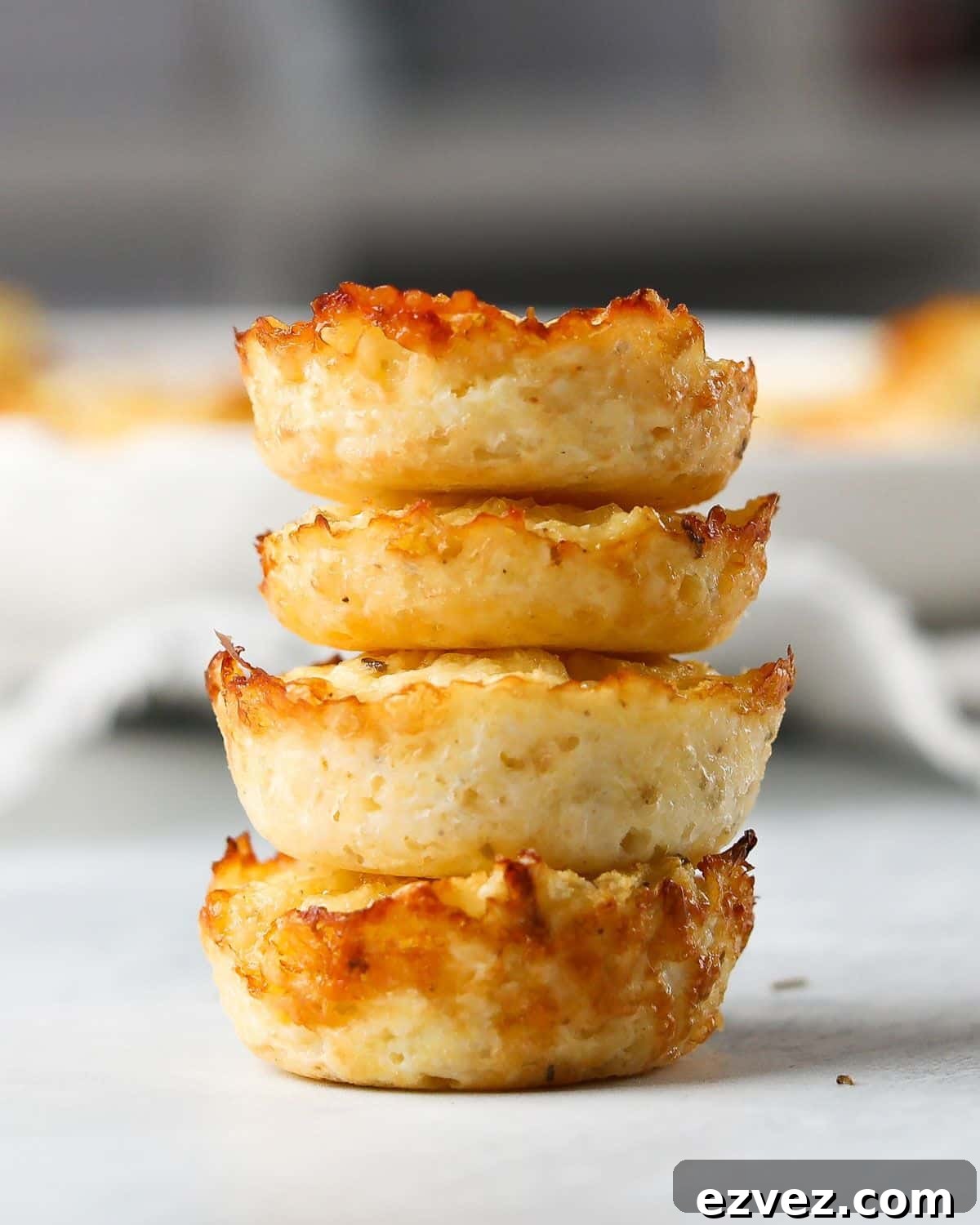 Cheesy Cauliflower Bites