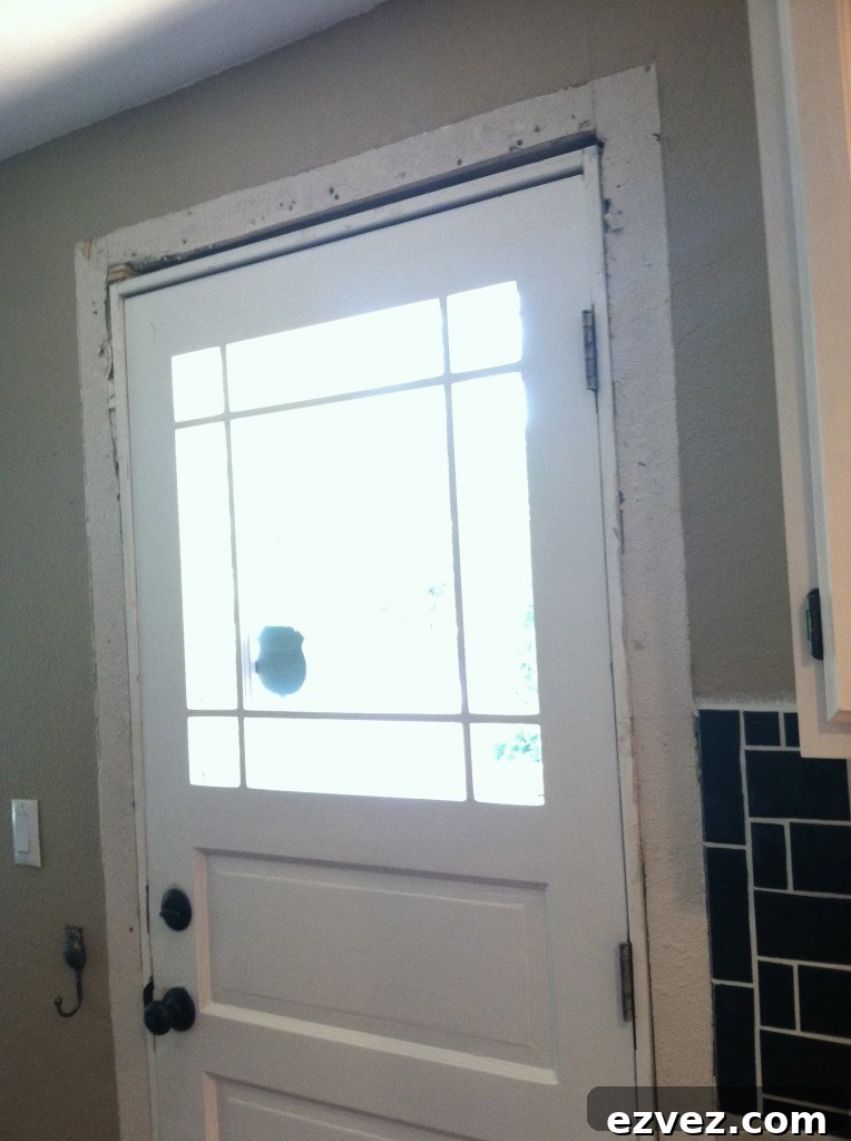 Make It Monday: DIY Decorative Door and Window Molding Guide 4 cut paint