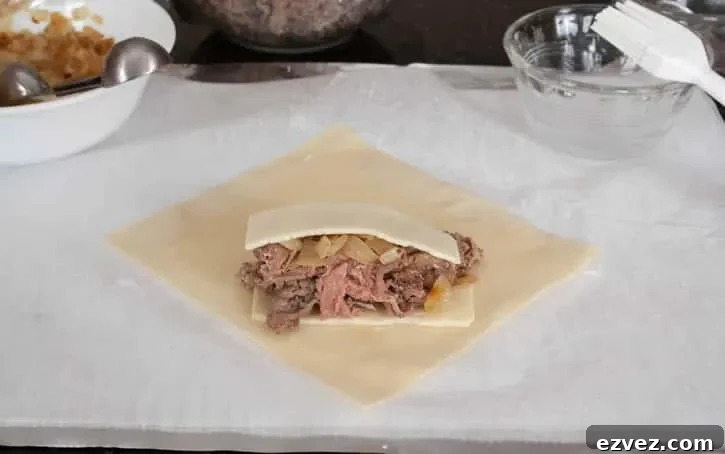 Philly Cheesesteak Egg Rolls: Crispy Steak and Cheese Appetizers 6 cheesesteak-eggrolls-03