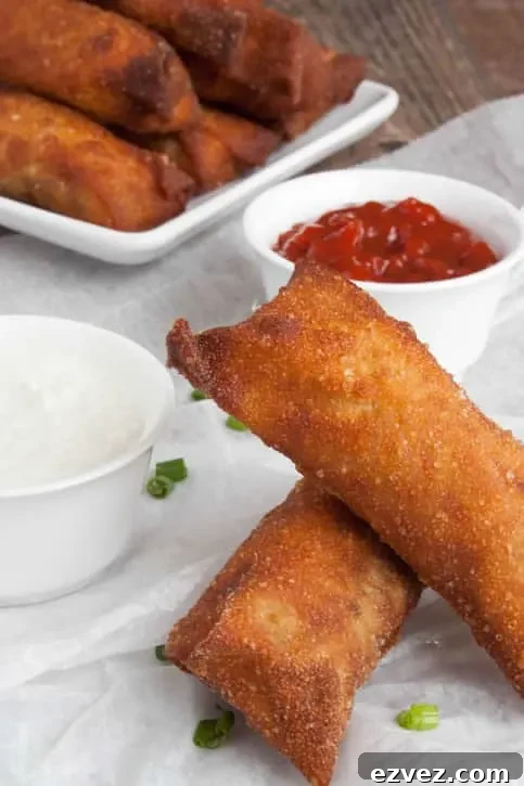 Philly Cheesesteak Egg Rolls: Crispy Steak and Cheese Appetizers 4 cheesesteak-eggrolls-09