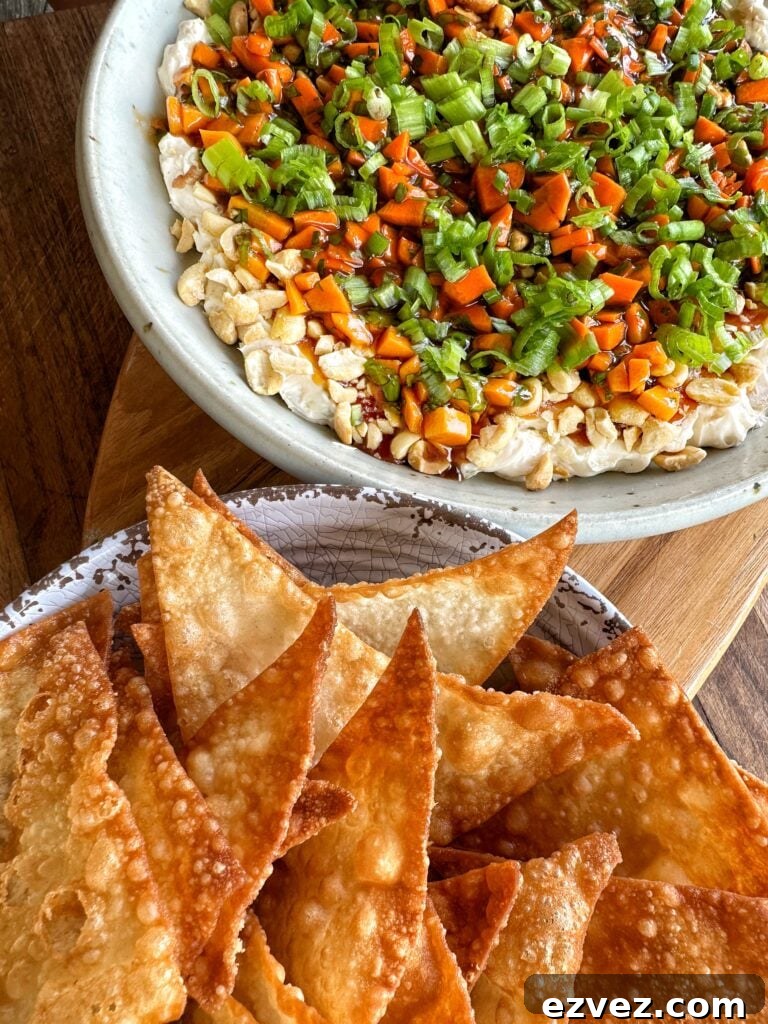 Egg roll dip with wonton chips