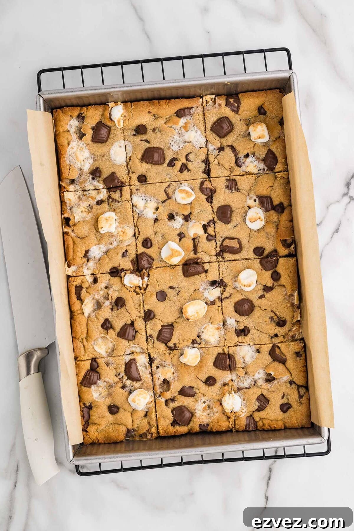 Fluffernutter Cookie Bars Recipe — Peanut Butter & Marshmallow Squares 9 img 31563 8