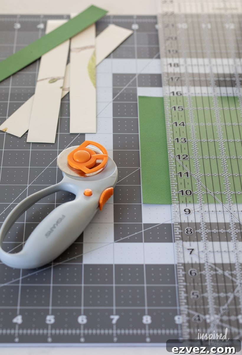 DIY Christmas Paper Chains from Wallpaper Rolls: Festive Holiday Decor 10 cutting paper strip.
