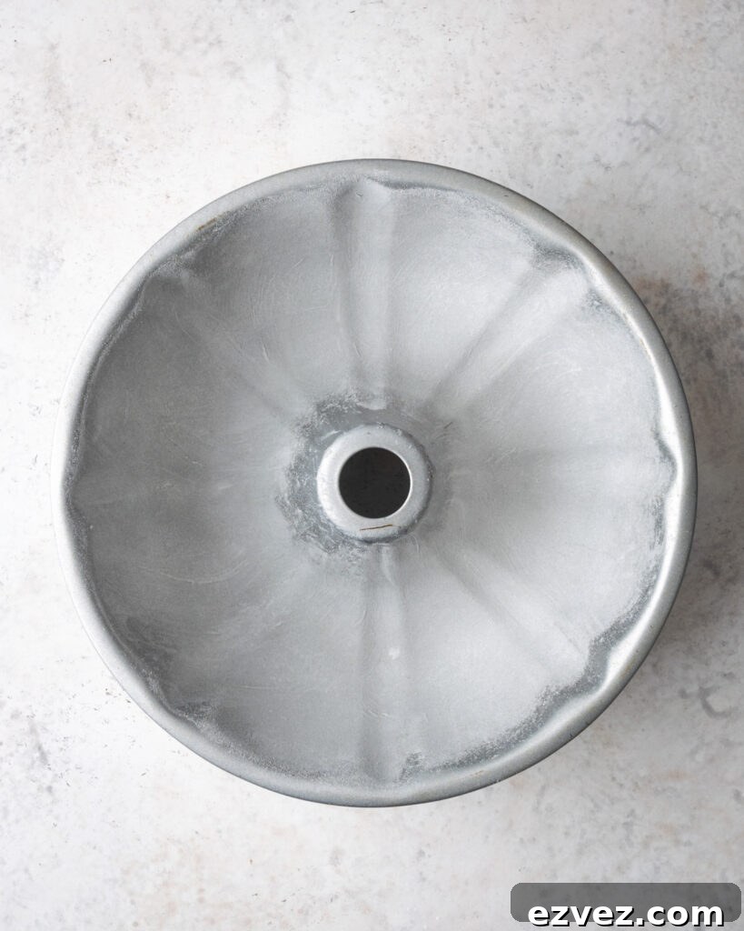Bundt pan greased and coated with flour.