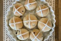 Classic Easter Hot Cross Buns Recipe