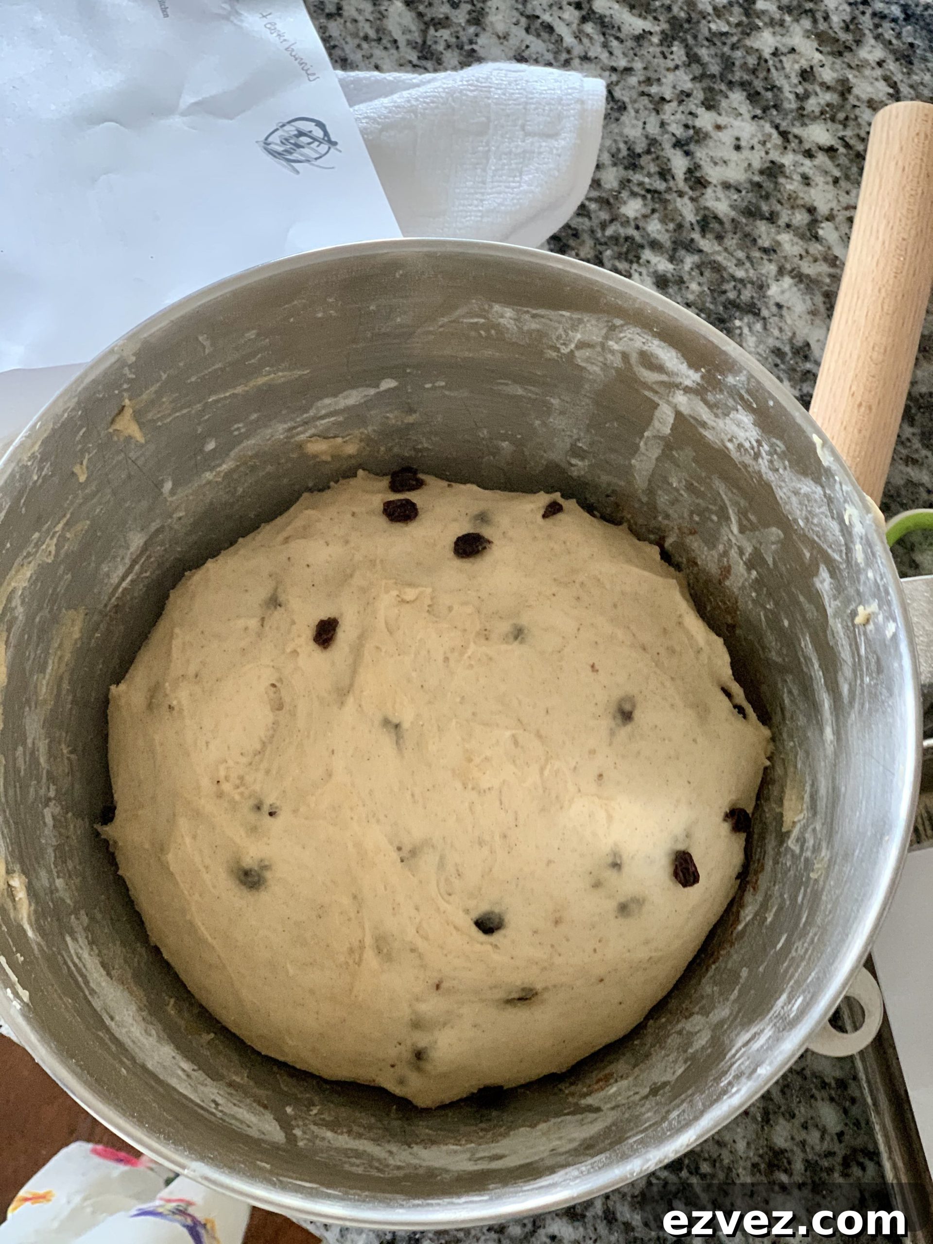 Classic Easter Hot Cross Buns Recipe 6 Iced hot cross buns